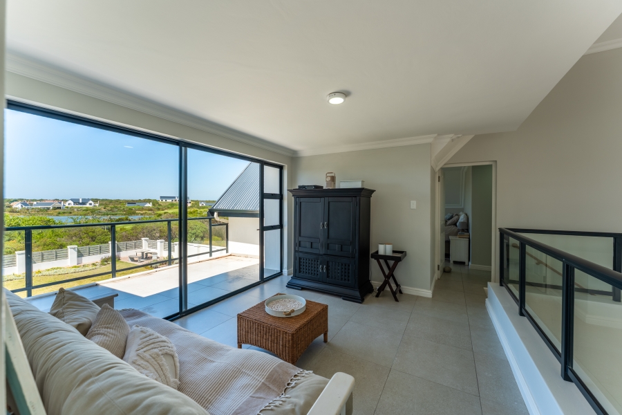 4 Bedroom Property for Sale in St Francis Links Eastern Cape